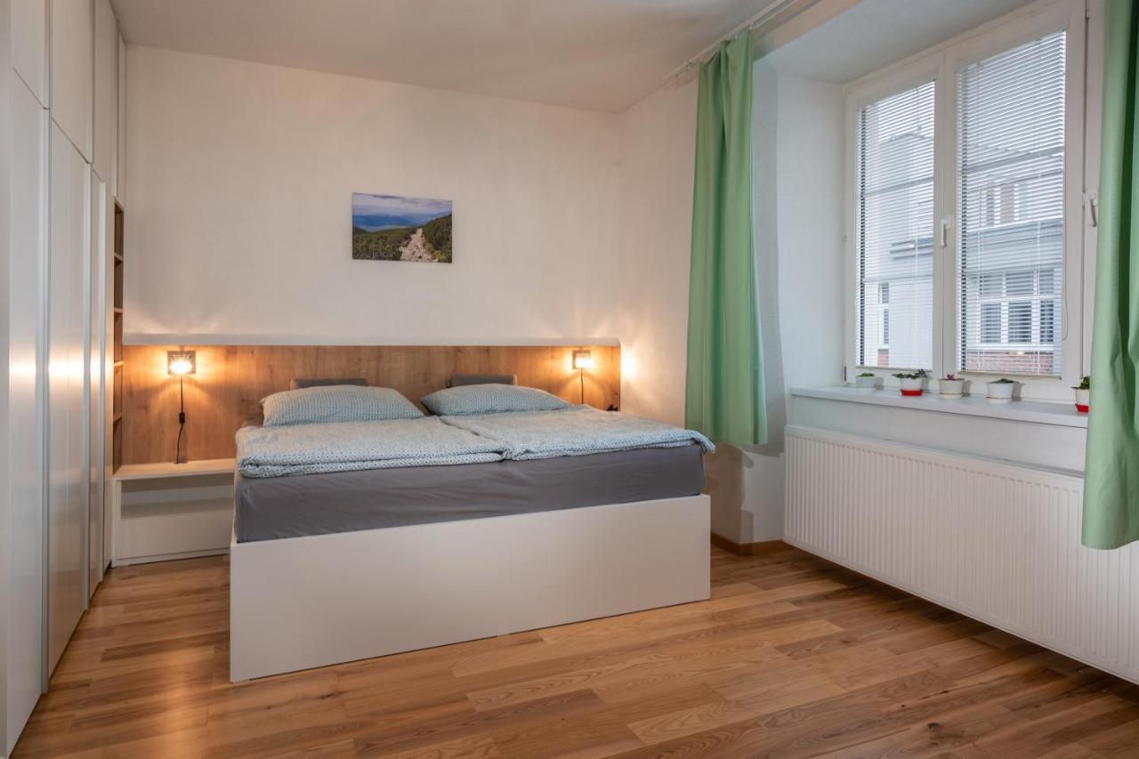 Apartman Lm Ліптовський Мікулаш Екстер'єр фото